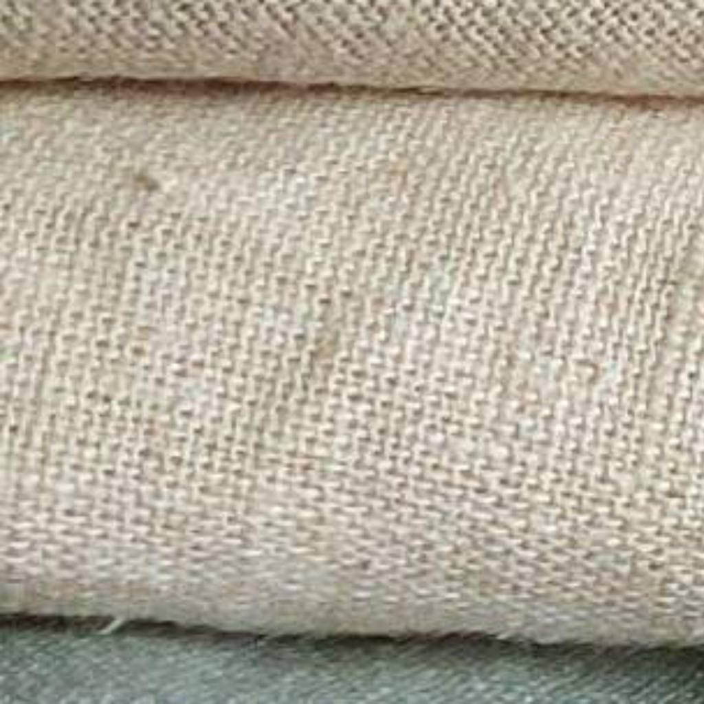 Bio Stillkissen Bananenform Zirbenfüllung Leinenbezug